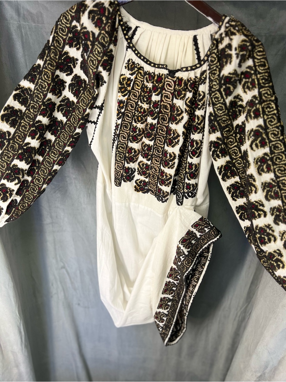 Ie Romania 🇷🇴 Embroidered White Peasant Blouse with Black & Gold Embellishment - Picture 6 of 7